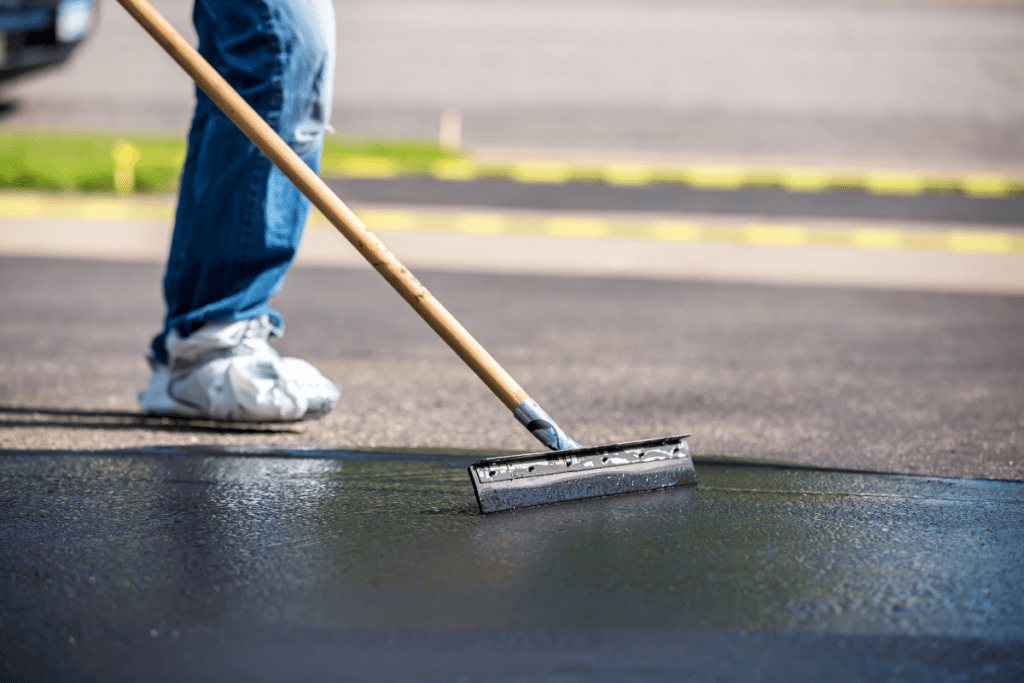 seal coating commercial summer parking lot maintenance